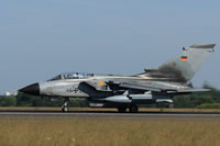 GAF Tornado 46+20